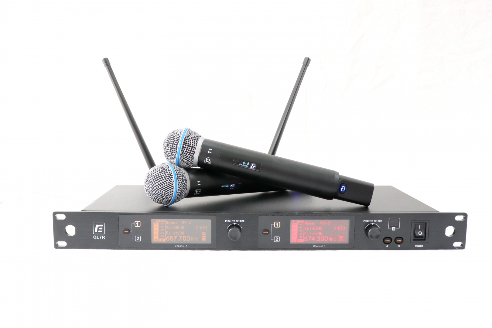 RFIntell QL7R/T1-A 651,800-683,400 МГц 2-канальная радиосистема с 2-мя ручными микрофонами в Валдае